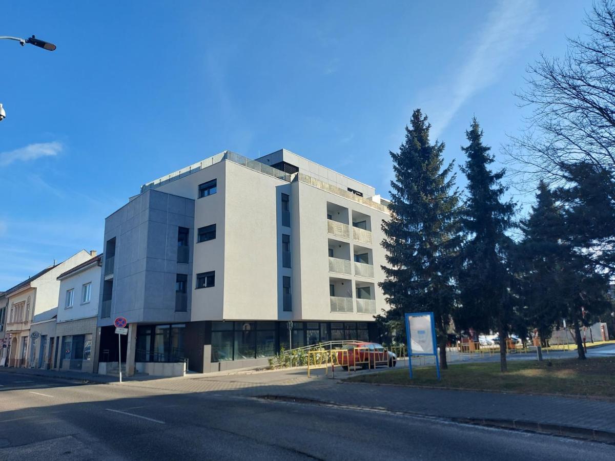 Subarx Centrum Nitra Exteriér fotografie